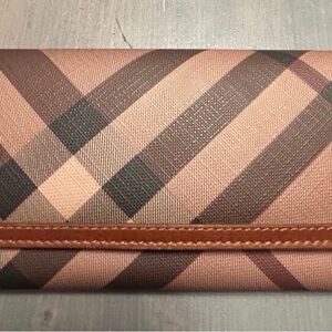 Burberry Tan Leather Wallet